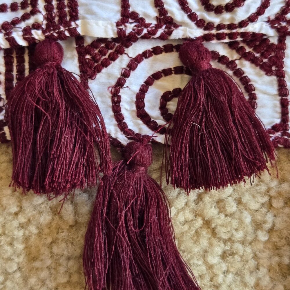 NWT Club Monaco Rasa Embroidered Scarf Cotton Silk Wildberry - Picture 4 of 12